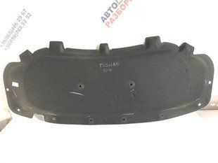 Шумоізоляція капота 5NG863831 Volkswagen Tiguan