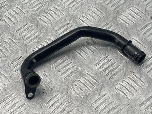 Трубка води 7L6121065BB Audi Q7