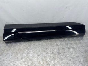 Накладка двери 4M0853960G Audi Q7