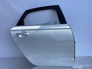Двері 4G5833052 Audi A6