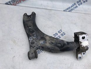 Рычаг передней подвески поперечный нижний 5N0407152 Volkswagen CC