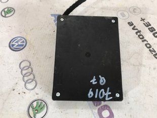 Блок управления бесключевым доступом 4L0907335B Audi Q7 Audi Q7