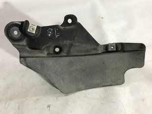 Бризковик 4M0854815F Audi Q7