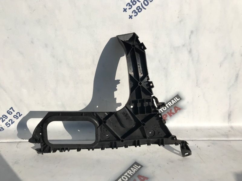 Направляюча заднього бампера 4L0807453A Audi Q7