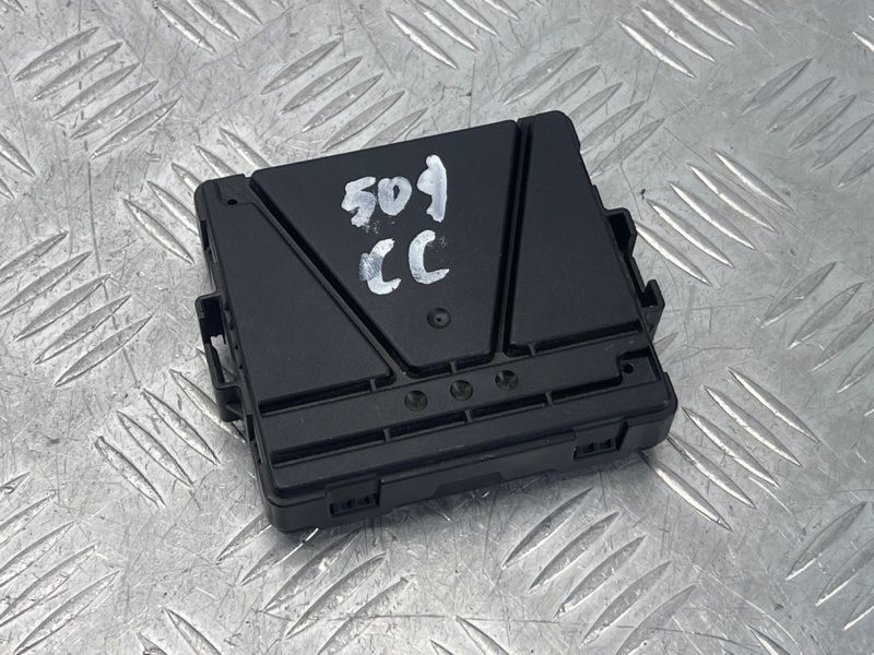 Діагностичний інтерфейс для шини даних (Gateway) 5Q0907530AF Volkswagen CC