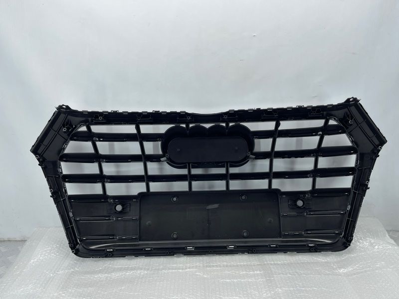 Решетка радиатора 80A853651 Audi Q5