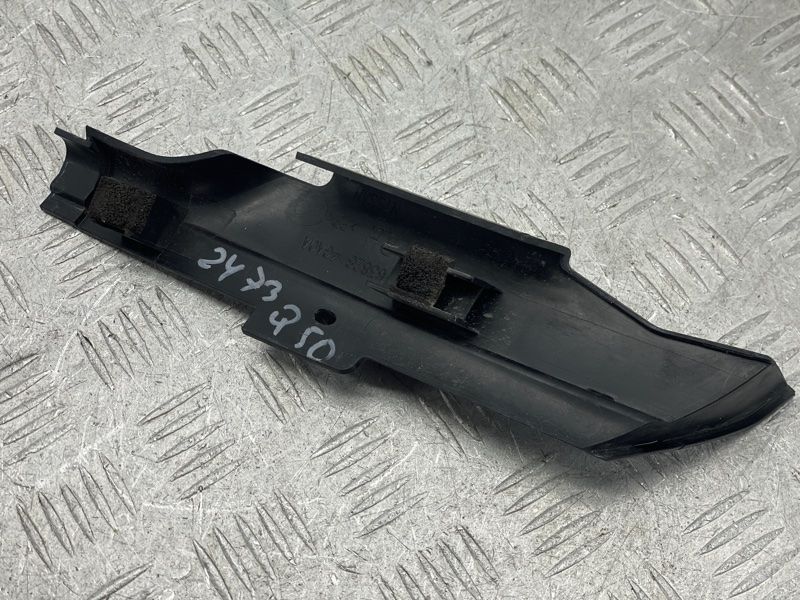 Накладка крила 638284GA0A Infiniti Q50