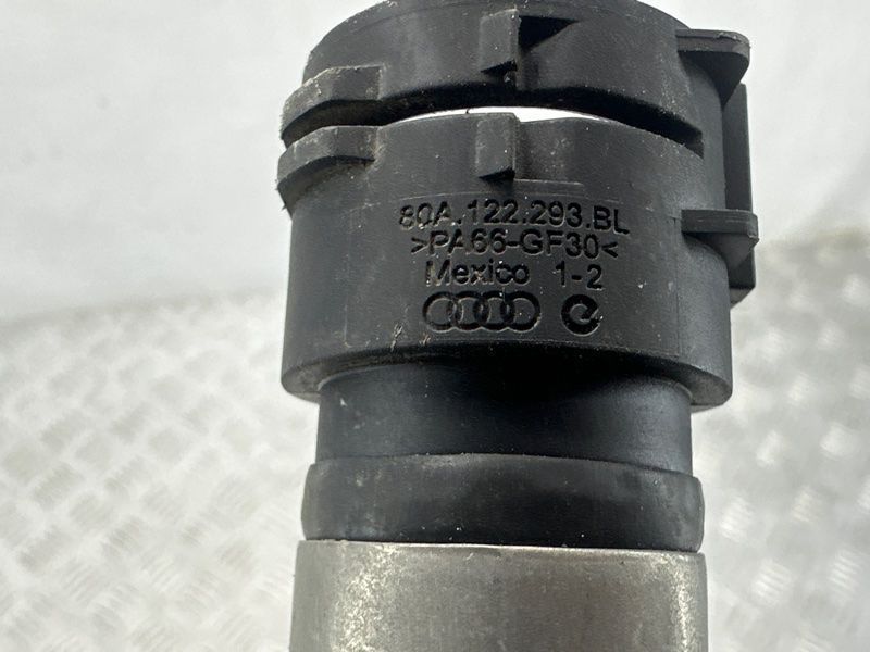 Шланг ОЖ с быстроразъемной муфтой 80A122293BL Audi Q5