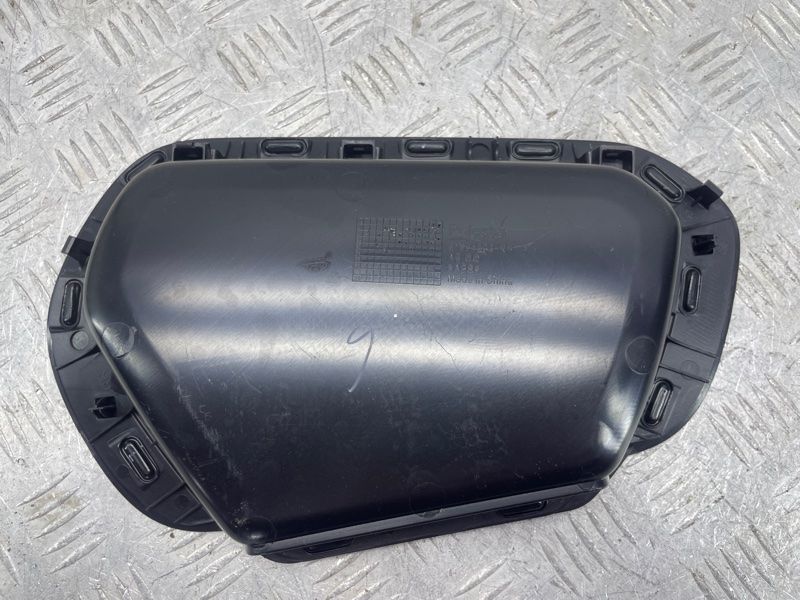Накладка центральної консолі 31694392 Polestar 2