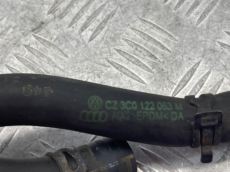 Шланг системи охолодження 3C0122063M Volkswagen CC