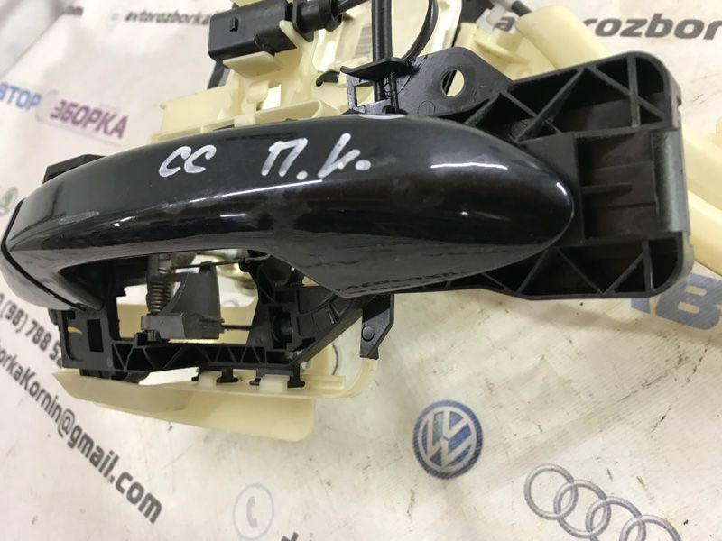 Ручка дверей зовнішня Volkswagen CC