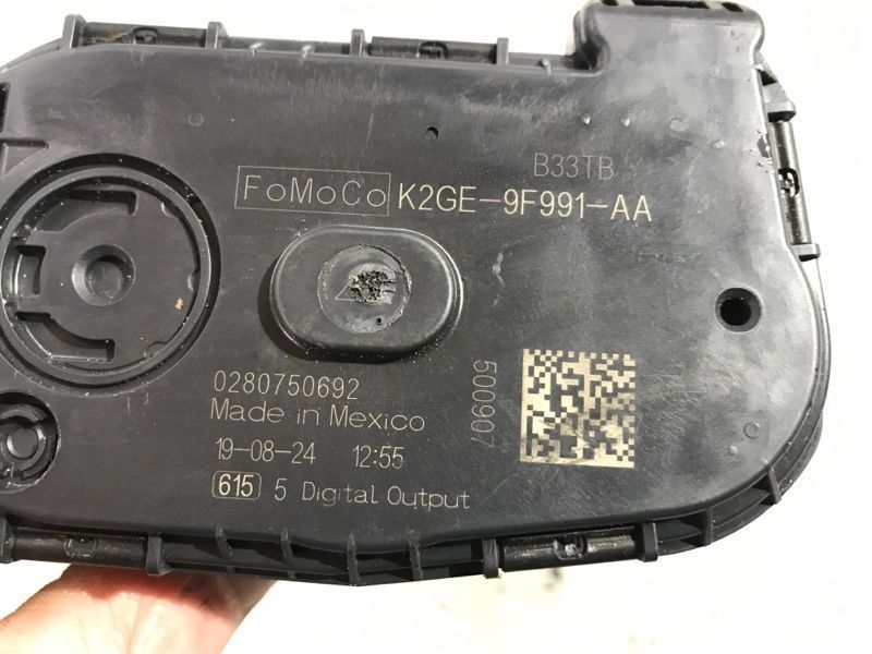Дросельна заслінка K2GZ9E926A Ford Edge