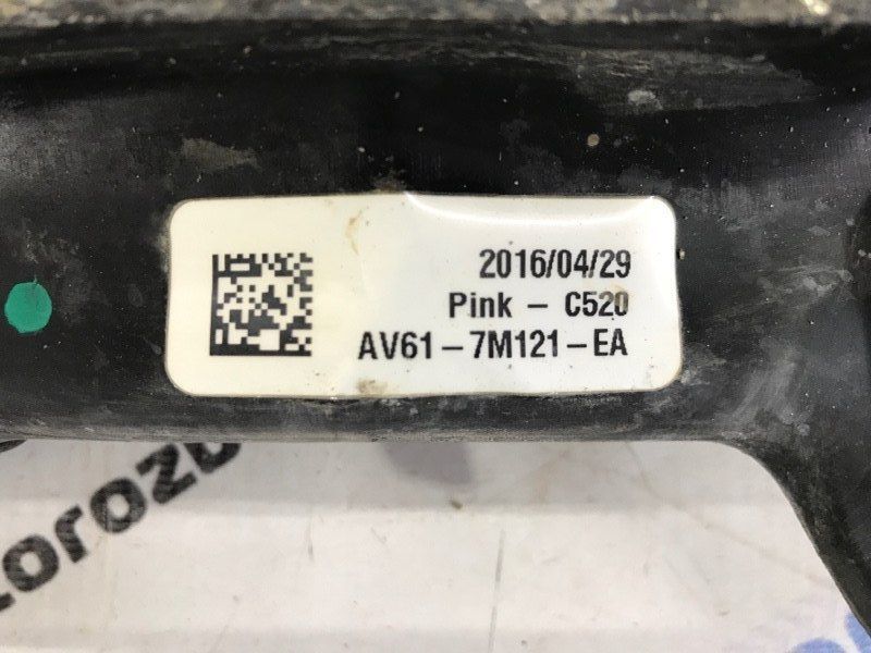 Опора / Подушка двигателя AV617M121EA Ford Escape