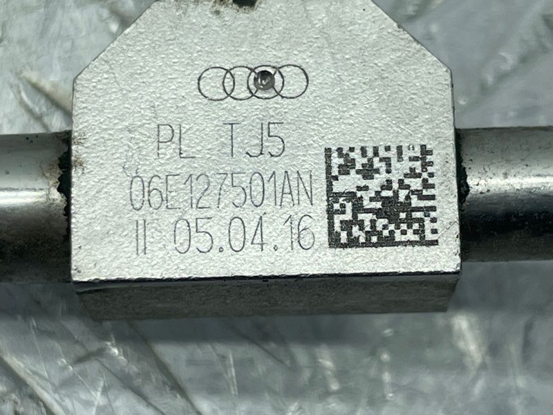 Паливопровід 06E127501AN Audi A6