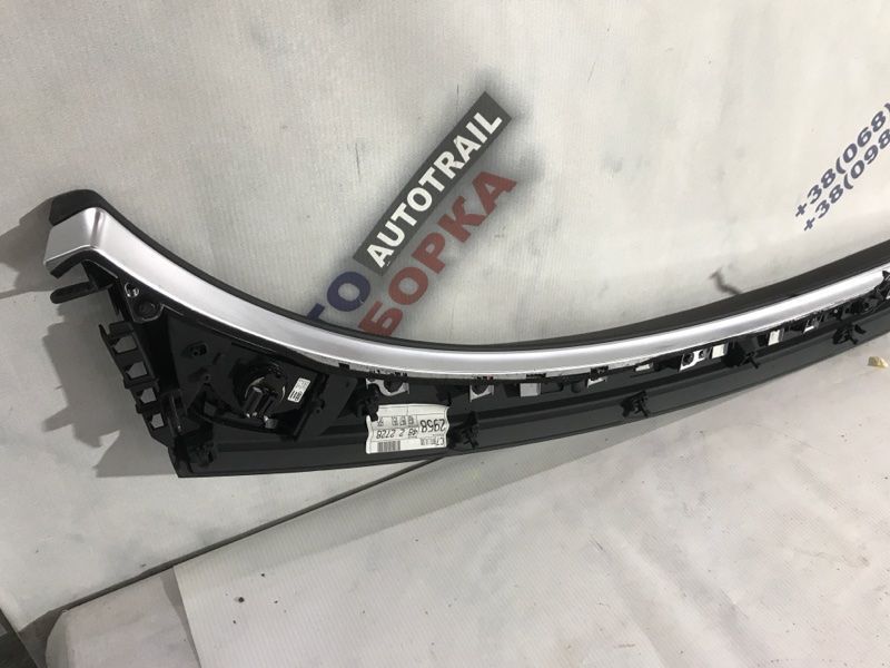 Накладка на торпедо 4G08570516PS Audi A6