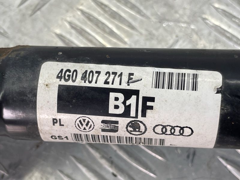 Привідний вал передній 4G0407271F Audi A8 Audi A6, Audi A7, Audi A8, Audi Q5, Audi RS7, Audi S6, Audi S7, Audi S8, Audi SQ5