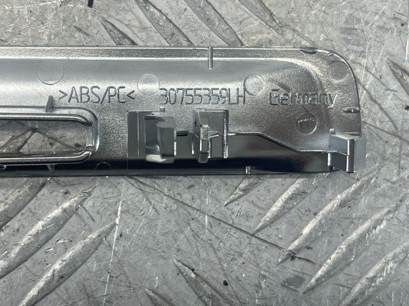 Молдинг 30755359 Volvo XC60