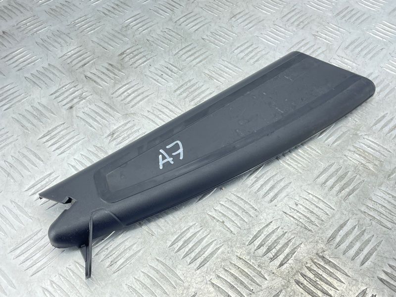 Накладка 4G8827991A Audi A7