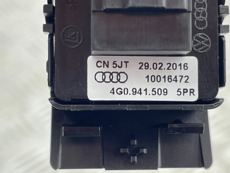 Кнопка аварийки 4G0941509 Audi A7