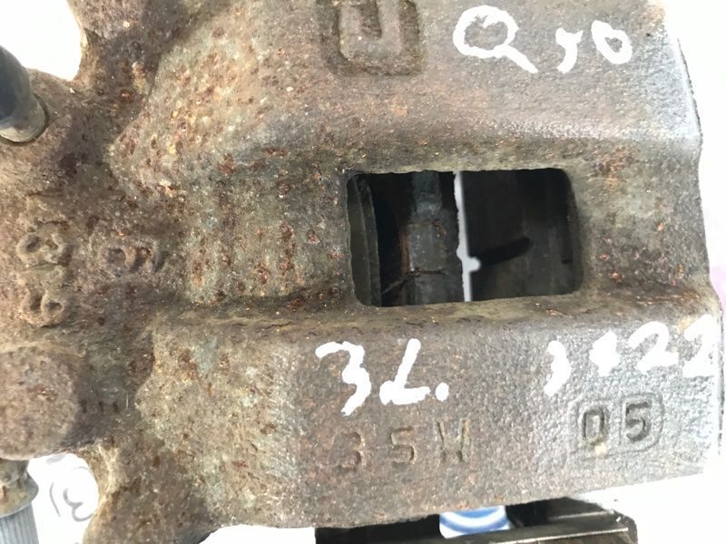 Супорт гальмівний 440111aa0a Infiniti Q50