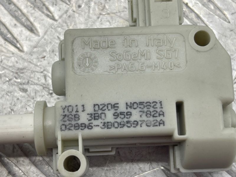 Сервомотор 3B0959782A Audi Q7
