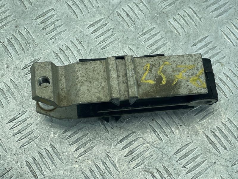 Опора / подушка двигуна 31401239 Volvo XC60