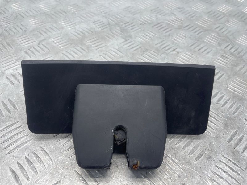 Замок кришки багажника 31440240 Volvo XC60