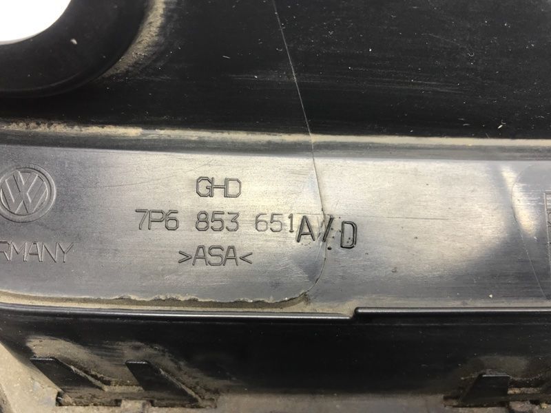 Решетка радиатора 7P6853651AZLL Volkswagen Touareg