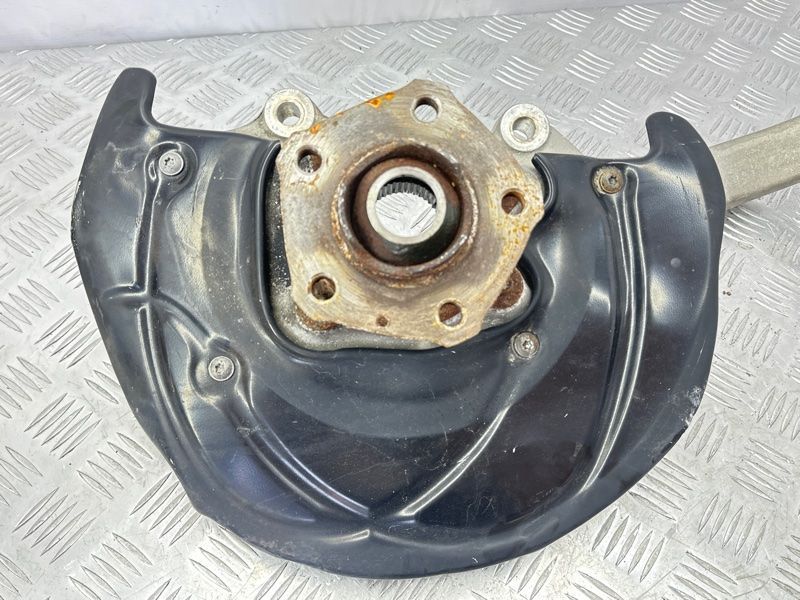 Поворотний кулак / цапфа 4M0407242J Audi Q7