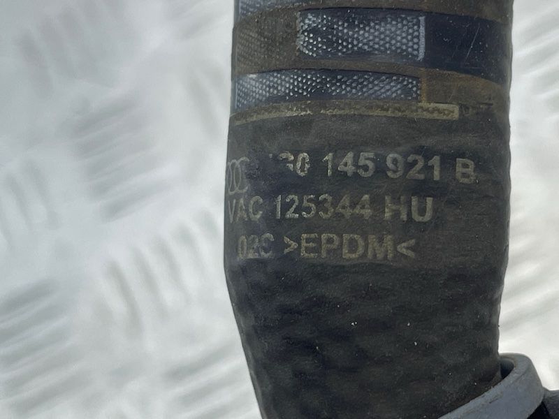 Патрубок 4G0145921B Audi A7