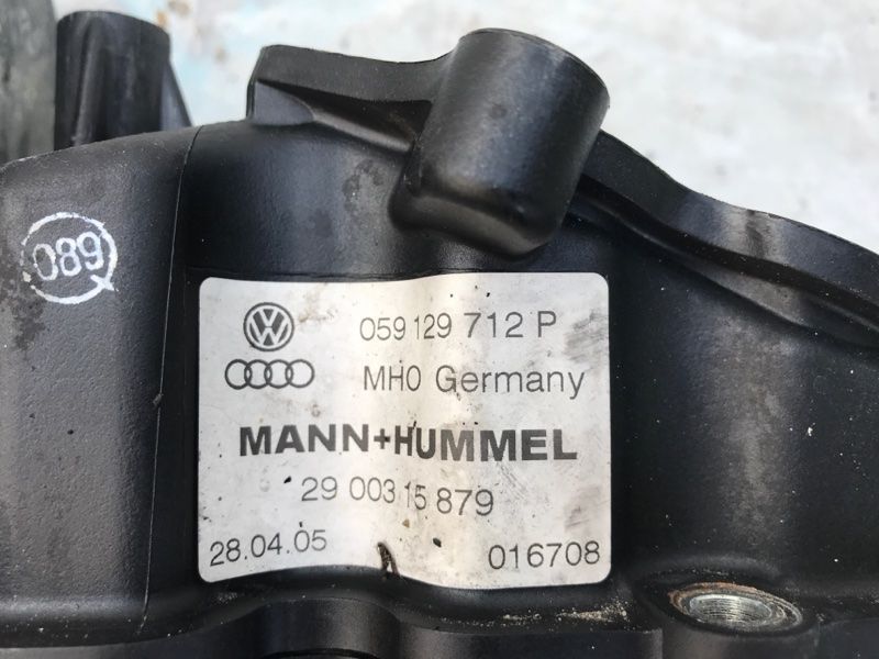 Колектор випускний 059129712BQ Audi Q7