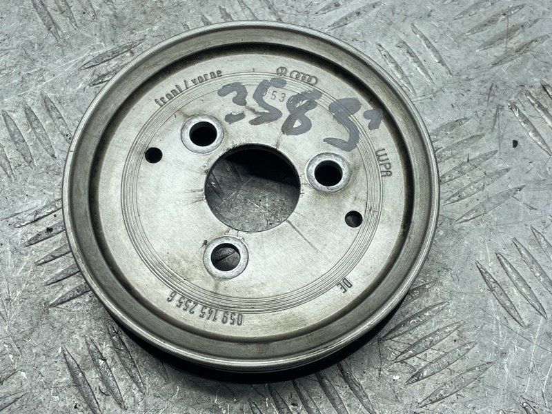 Шків насоса гідропідсилювача 059145255G Audi Q7