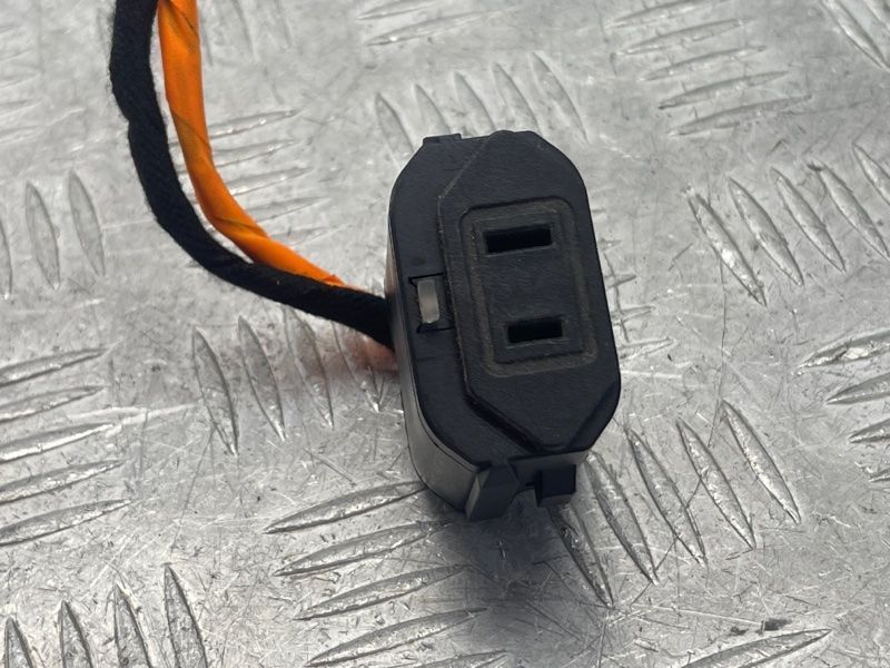 Інвертор напруги 7P6907155D Volkswagen Touareg