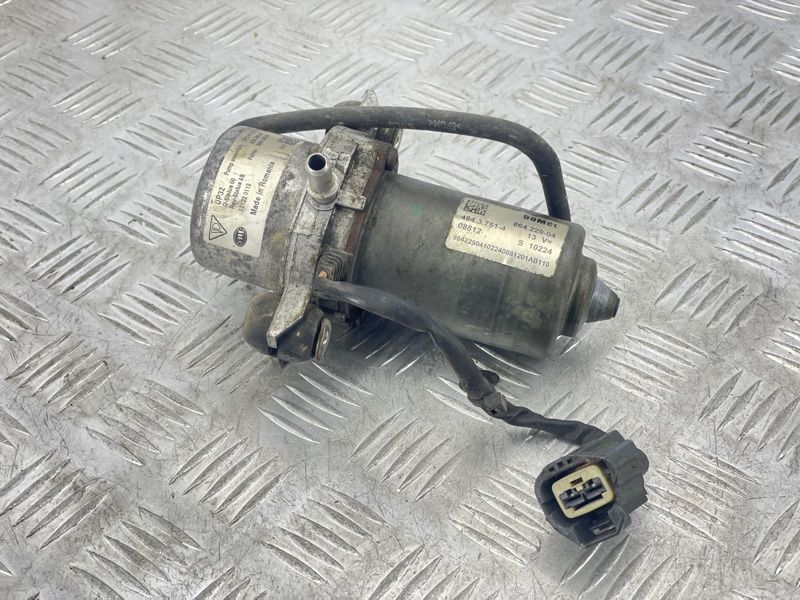 Вакуумный насос 7P0614215A Volkswagen Touareg