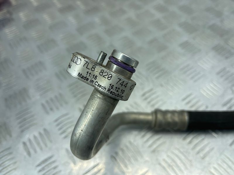 Шланг кондиціонера 7L8820744G Audi Q7