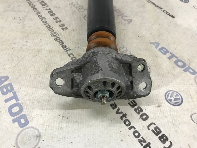Стійка амортизатора 3C0513049CH Volkswagen CC