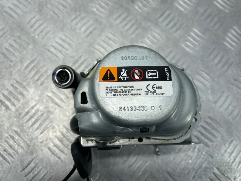 Ремінь безпеки сидіння 2-го ряду 80A857805DV04 Audi Q5