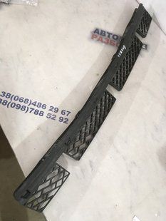 Кронштейн заднього бампера 7P6807863 Volkswagen Touareg