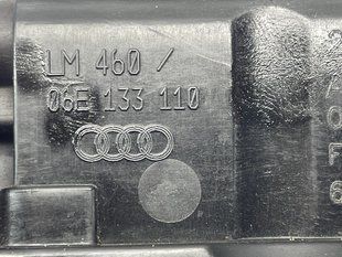 Колектор впускний 06E133110 Audi Q7