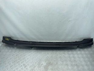 Направляюча заднього бампера 4M0807458 Audi Q7