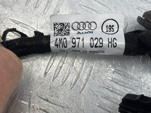 Проводка двери 4M0971029HG Audi Q7