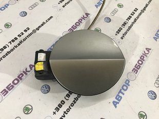 Корпус лючка крышки топливного бака в зборе 3C8809857E Volkswagen CC