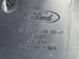Дефлектор воздуховода EM2B19C570A Ford Edge