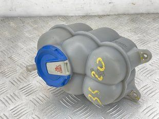 Розширювальний бачок 4M0121405J Audi Q7 Audi Q7