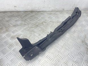 Уплотнитель крыла 31688439 Polestar 2