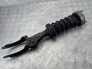 Стійка амортизатора в зборі з пружиною 7P6413032H Volkswagen Touareg