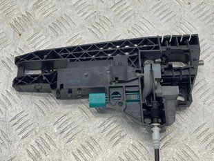 Кронштейн ручки 4H0837886 Audi A7