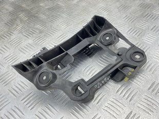 Направляющая заднего бампера правая 3C8807394D Volkswagen CC Volkswagen CC