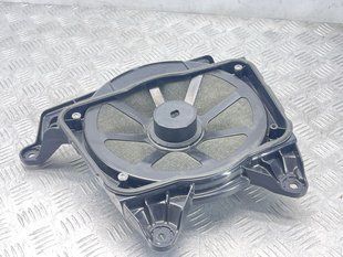 Сабвуфер BOSE Audi A8