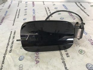 Корпус лючка кришки паливного бака в зборі KT4BR27936AF Ford Edge